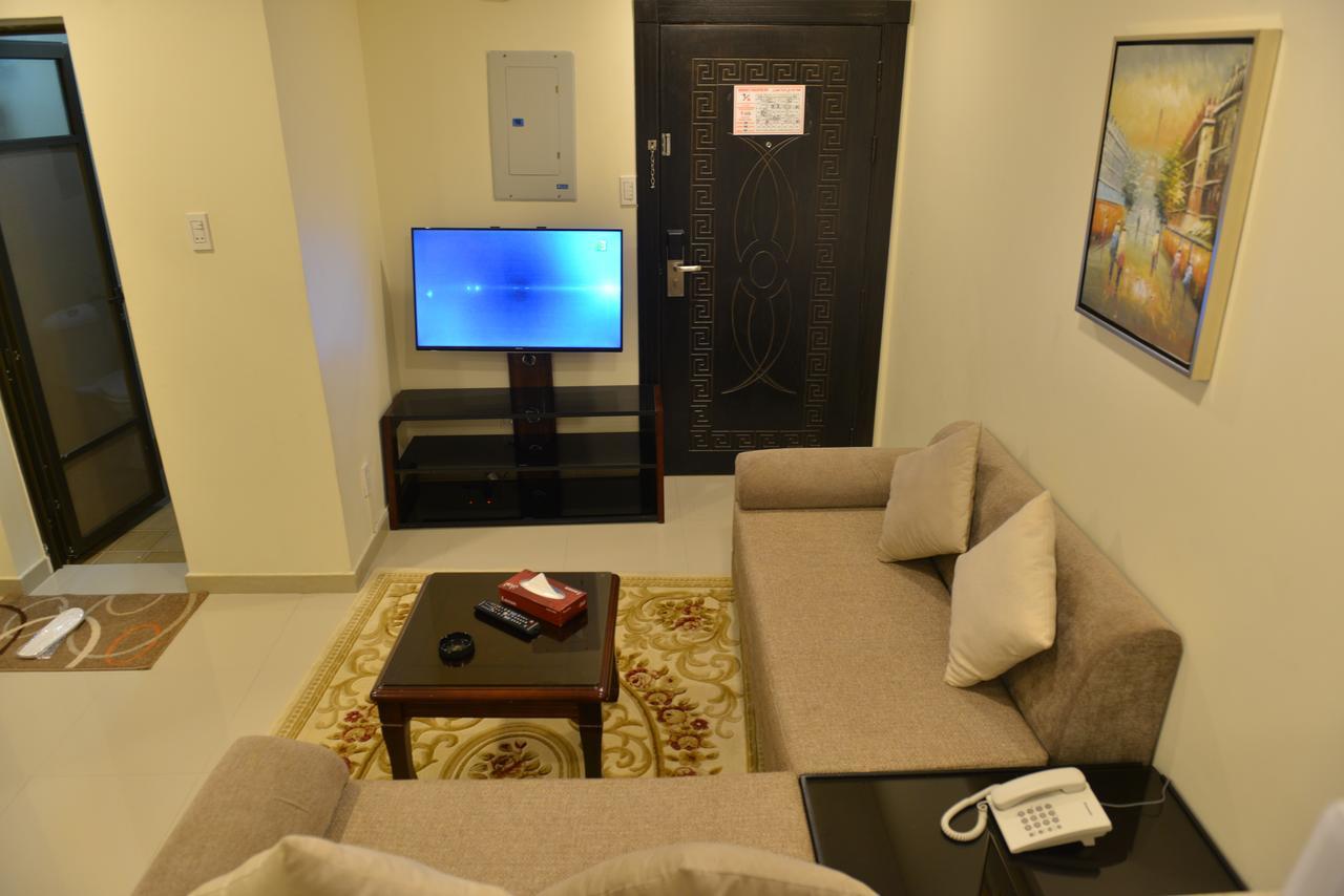 Al Jubail The First Tower Hotel מראה חיצוני תמונה