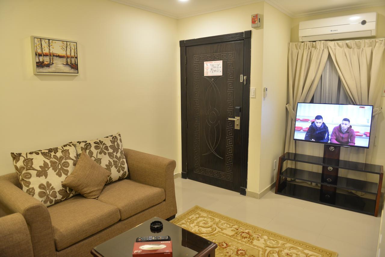 Al Jubail The First Tower Hotel מראה חיצוני תמונה