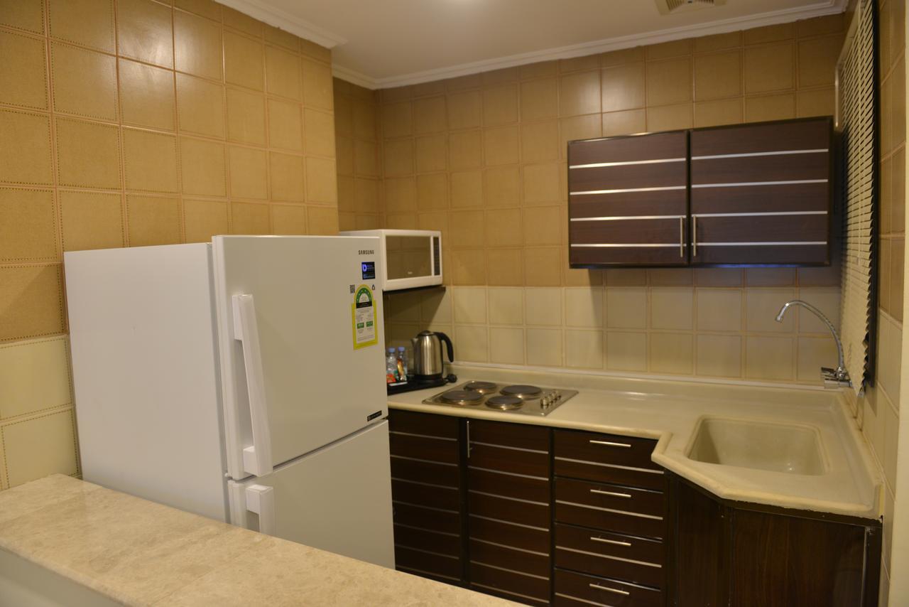 Al Jubail The First Tower Hotel מראה חיצוני תמונה