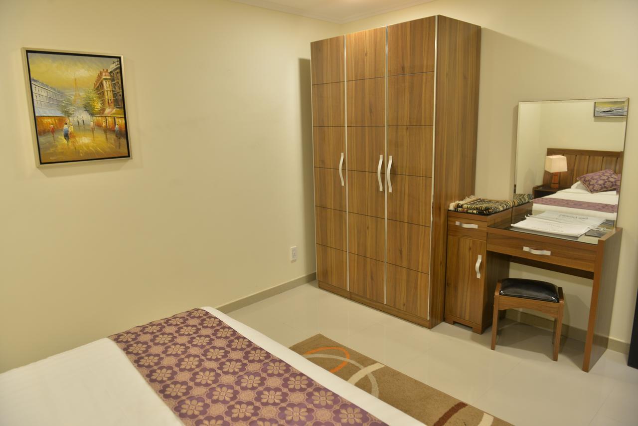 Al Jubail The First Tower Hotel מראה חיצוני תמונה