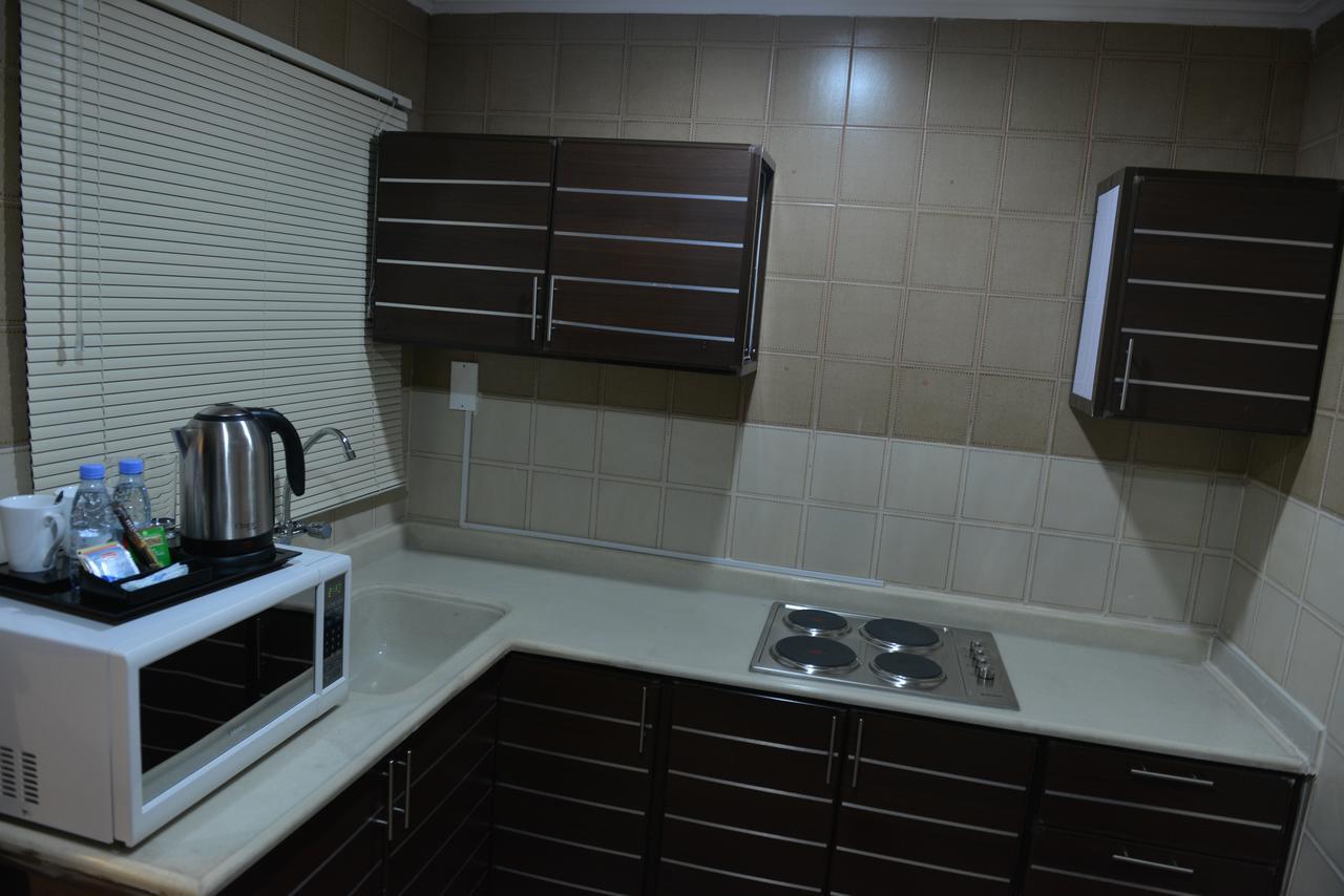 Al Jubail The First Tower Hotel מראה חיצוני תמונה