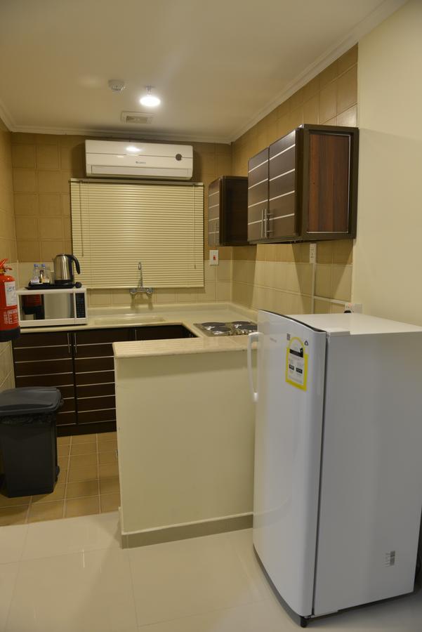 Al Jubail The First Tower Hotel מראה חיצוני תמונה