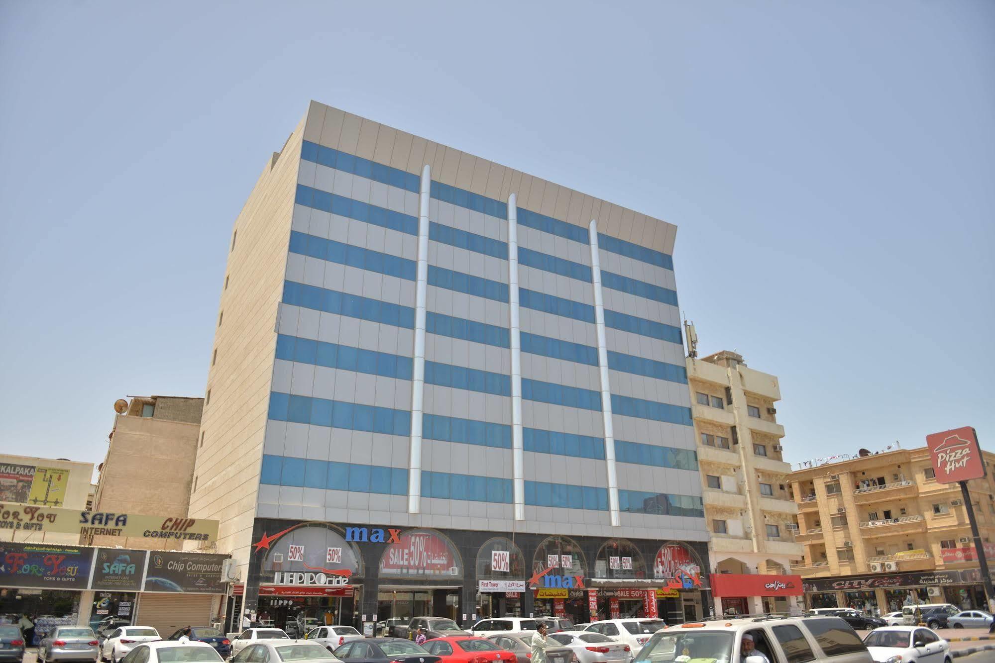 Al Jubail The First Tower Hotel מראה חיצוני תמונה