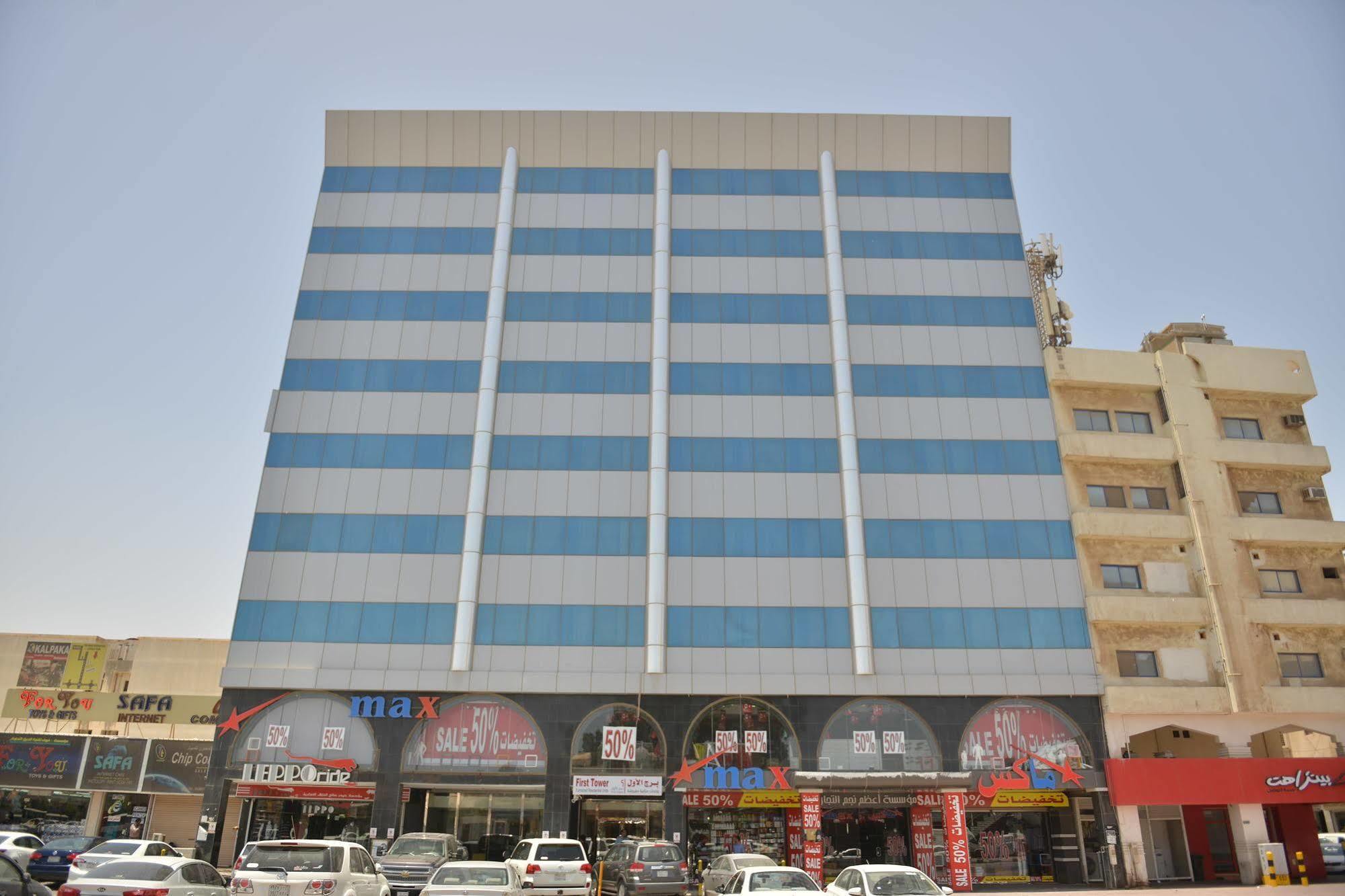 Al Jubail The First Tower Hotel מראה חיצוני תמונה